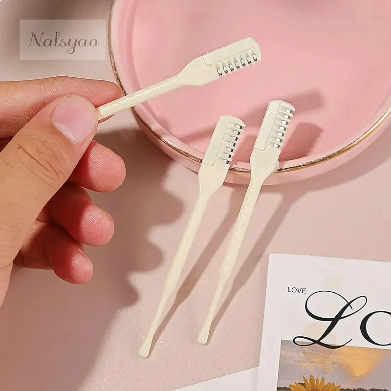 360 °   男性用回転式鼻毛トリマー 手動洗浄 死角なし - Men'S Grooming Eyebrow Shape のレビューと価格
